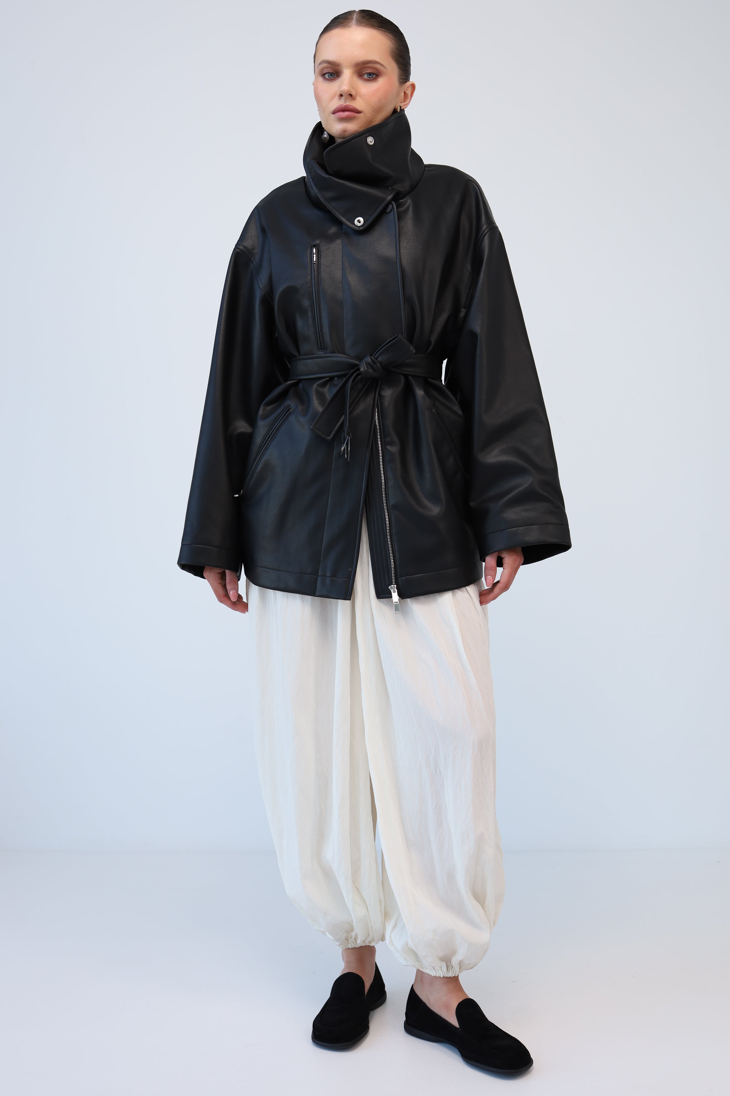 CAROLINE jacket in black