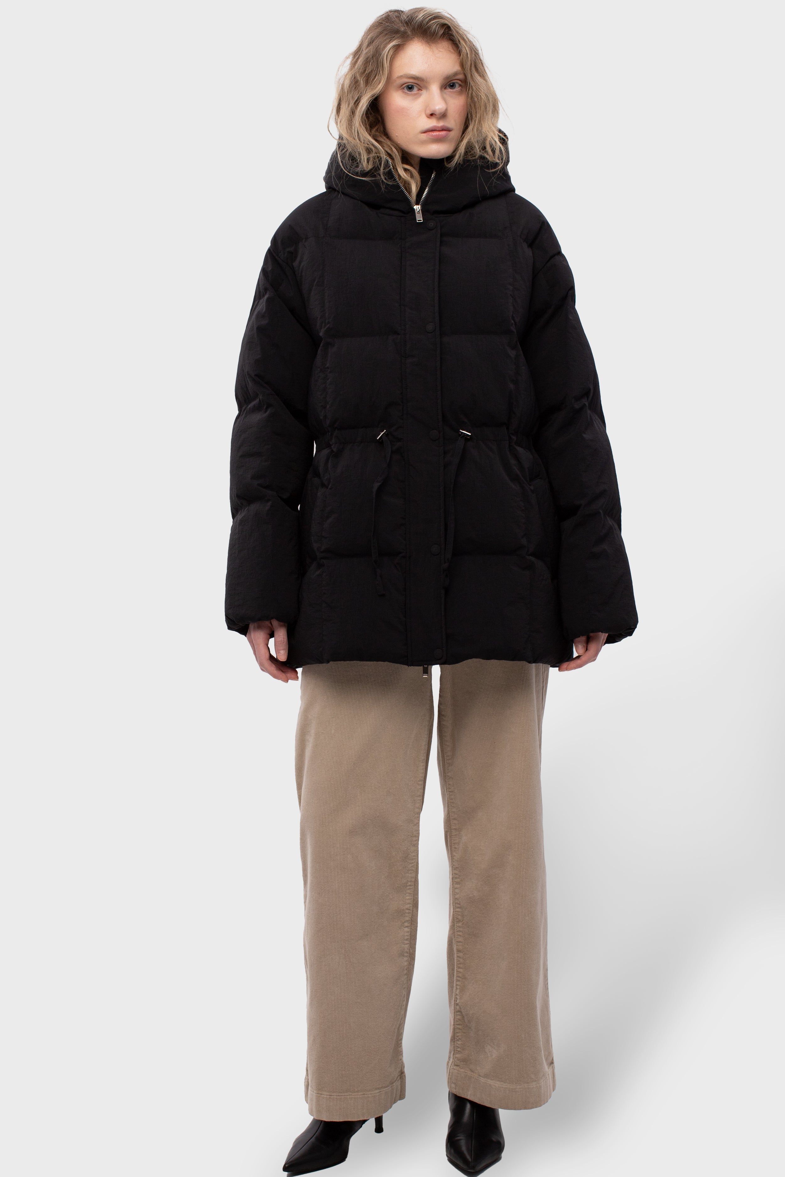 RONNE puffer jacket in black