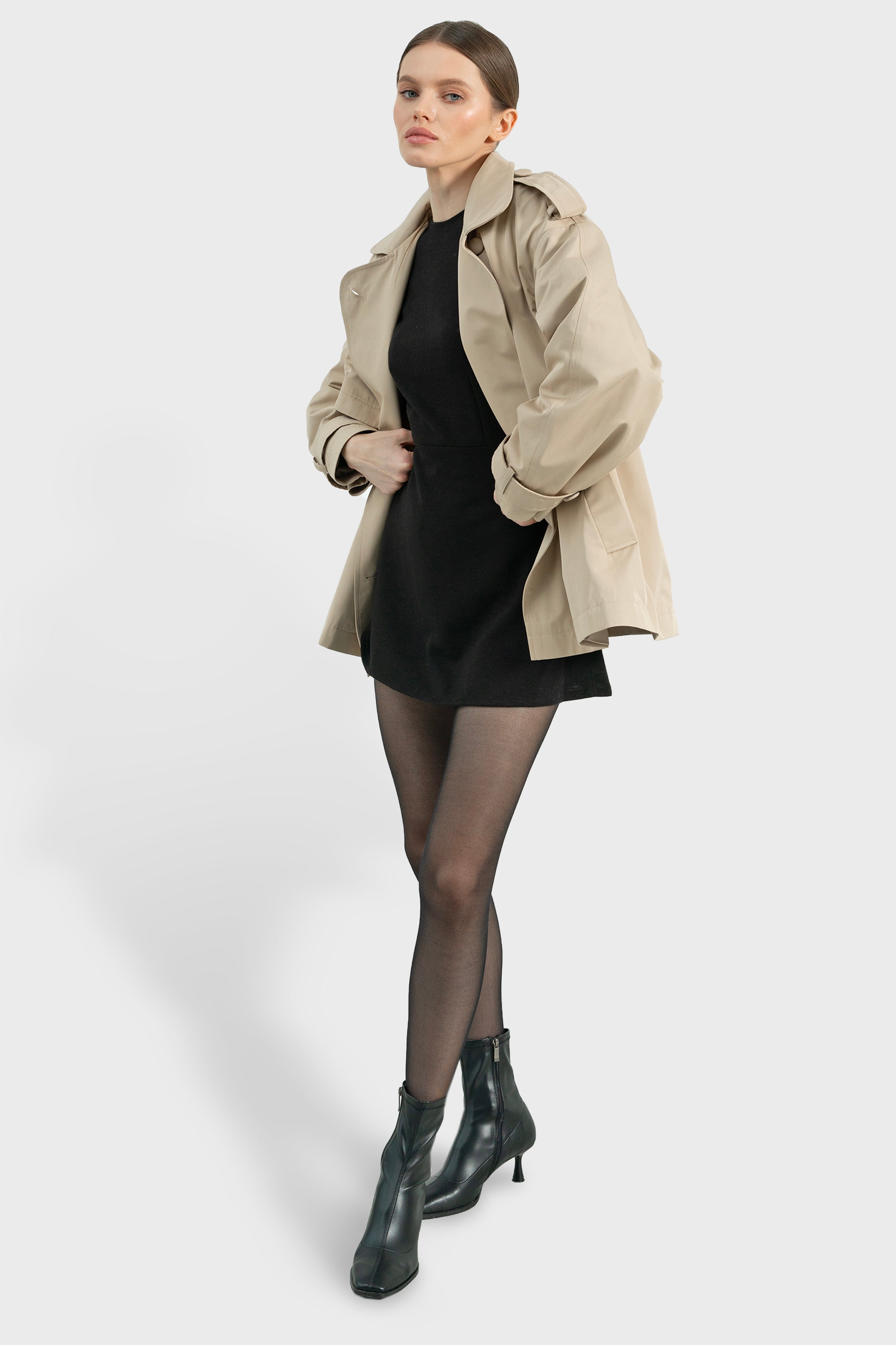 PARIS short trench coat in beige