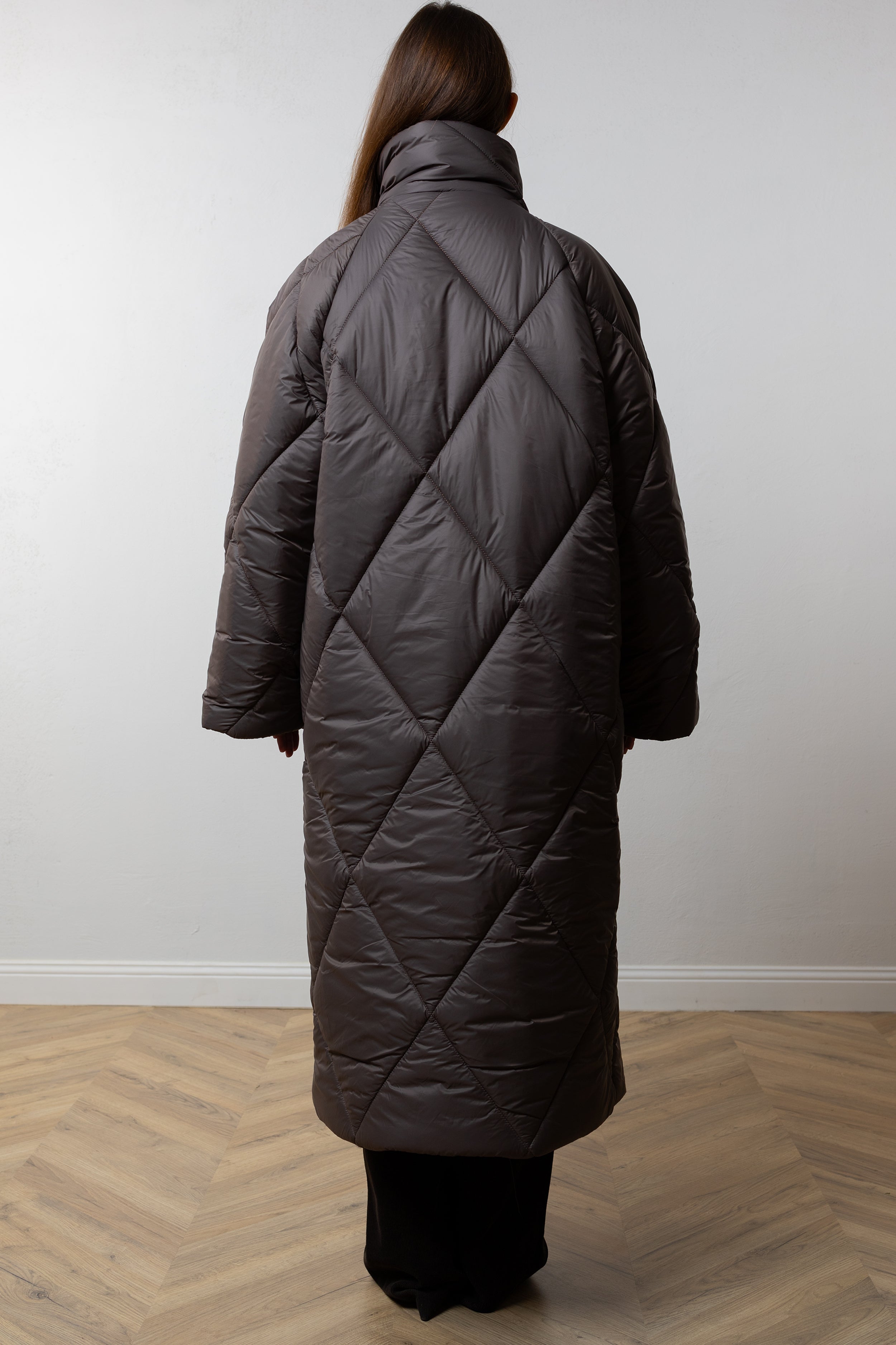 SAPPORO coat in brown