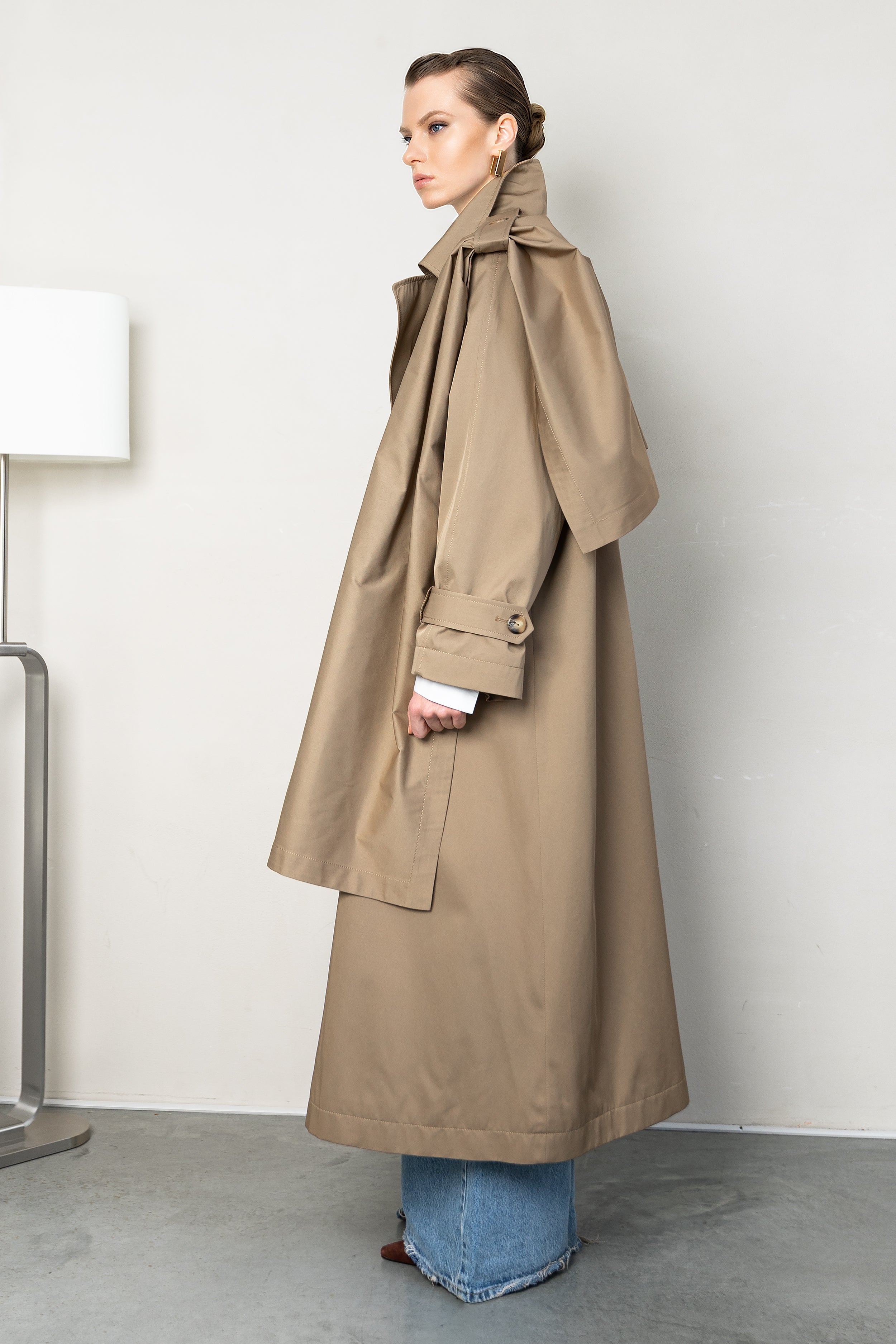 AMSTERDAM trench coat in beige