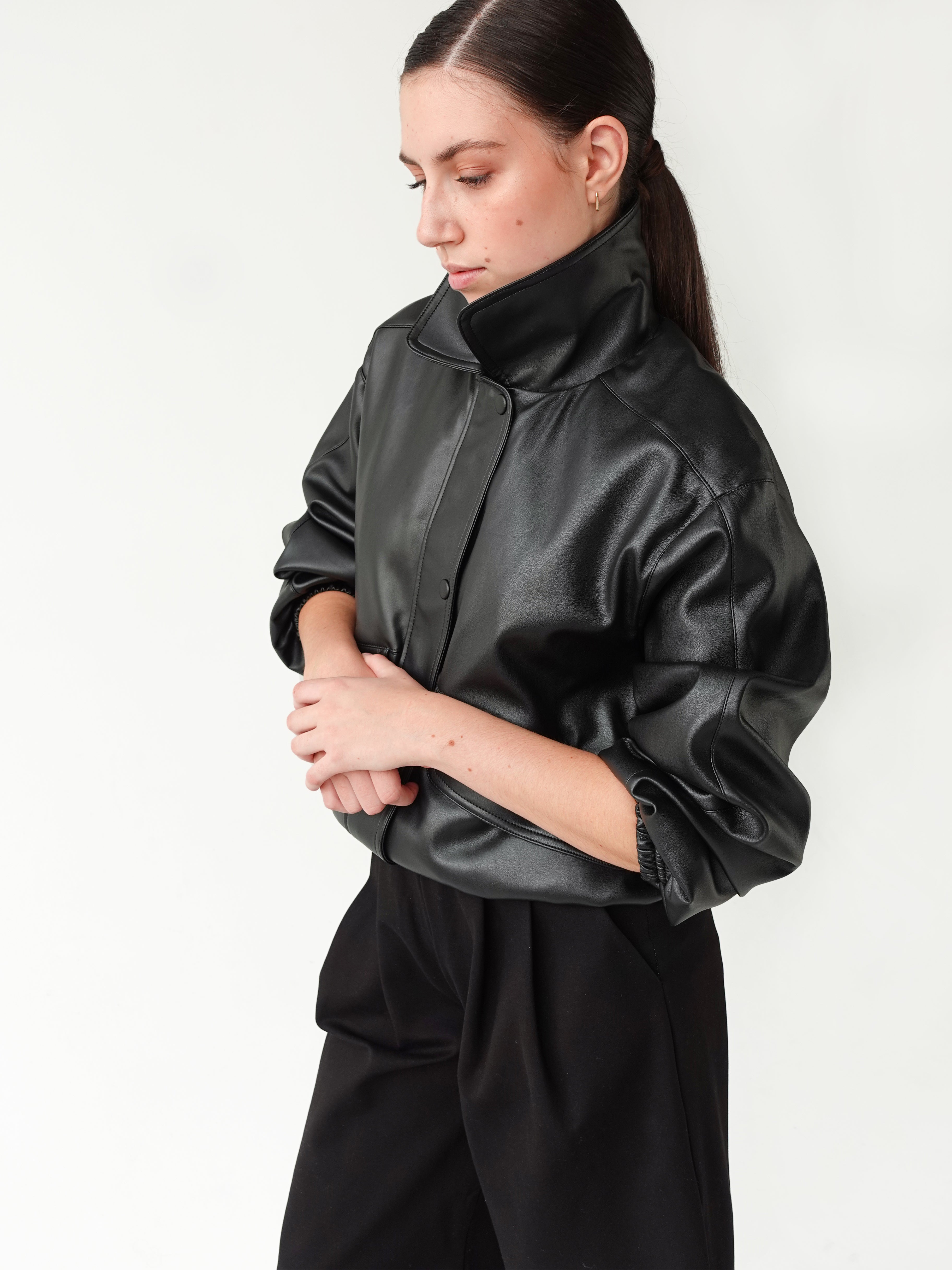 CHICAGO bomber jacket in black