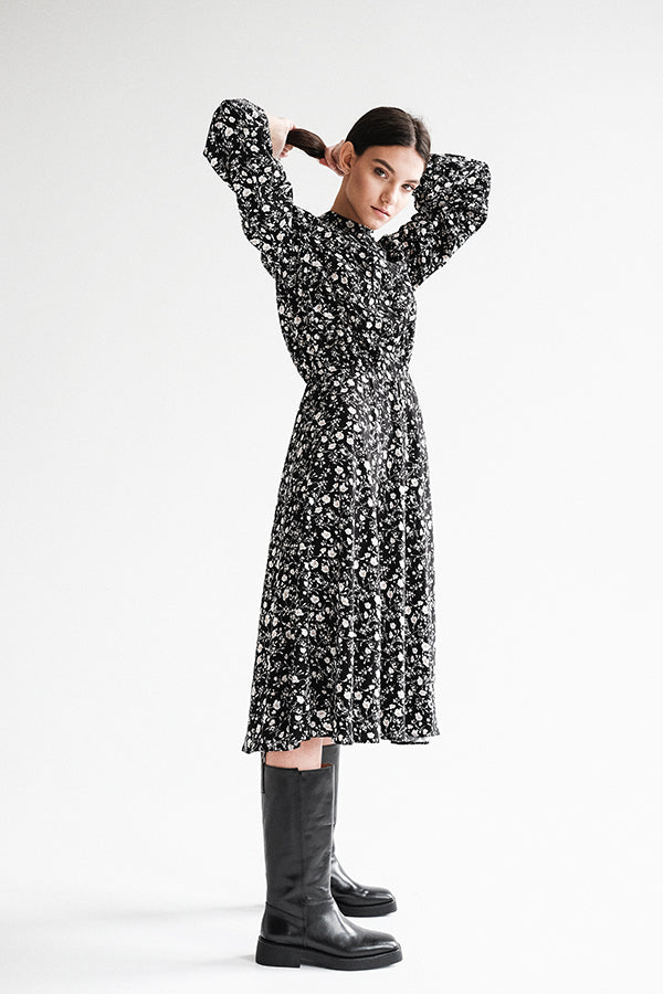 CHLOE midi dress in black
