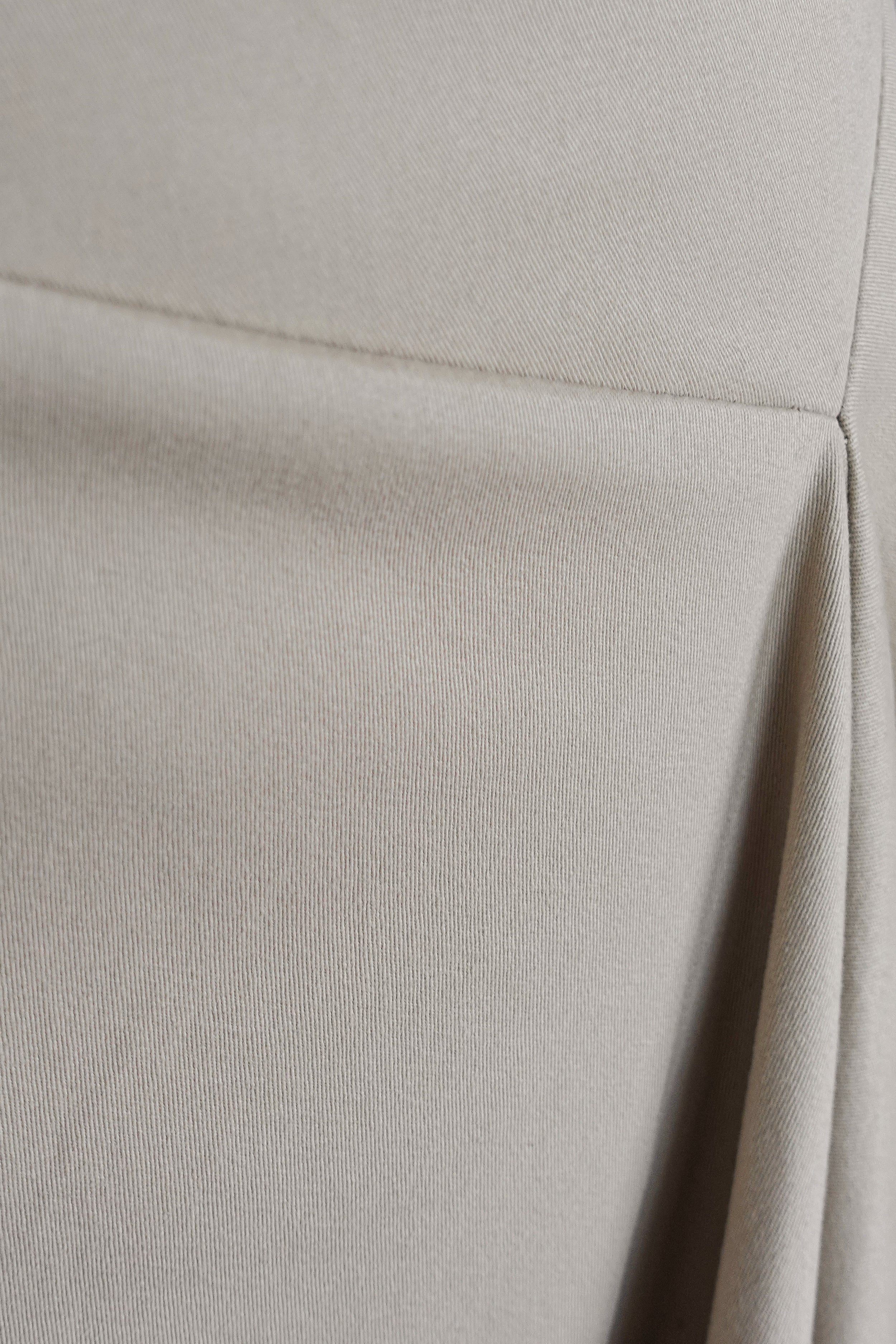 Asymmetric skirt in beige