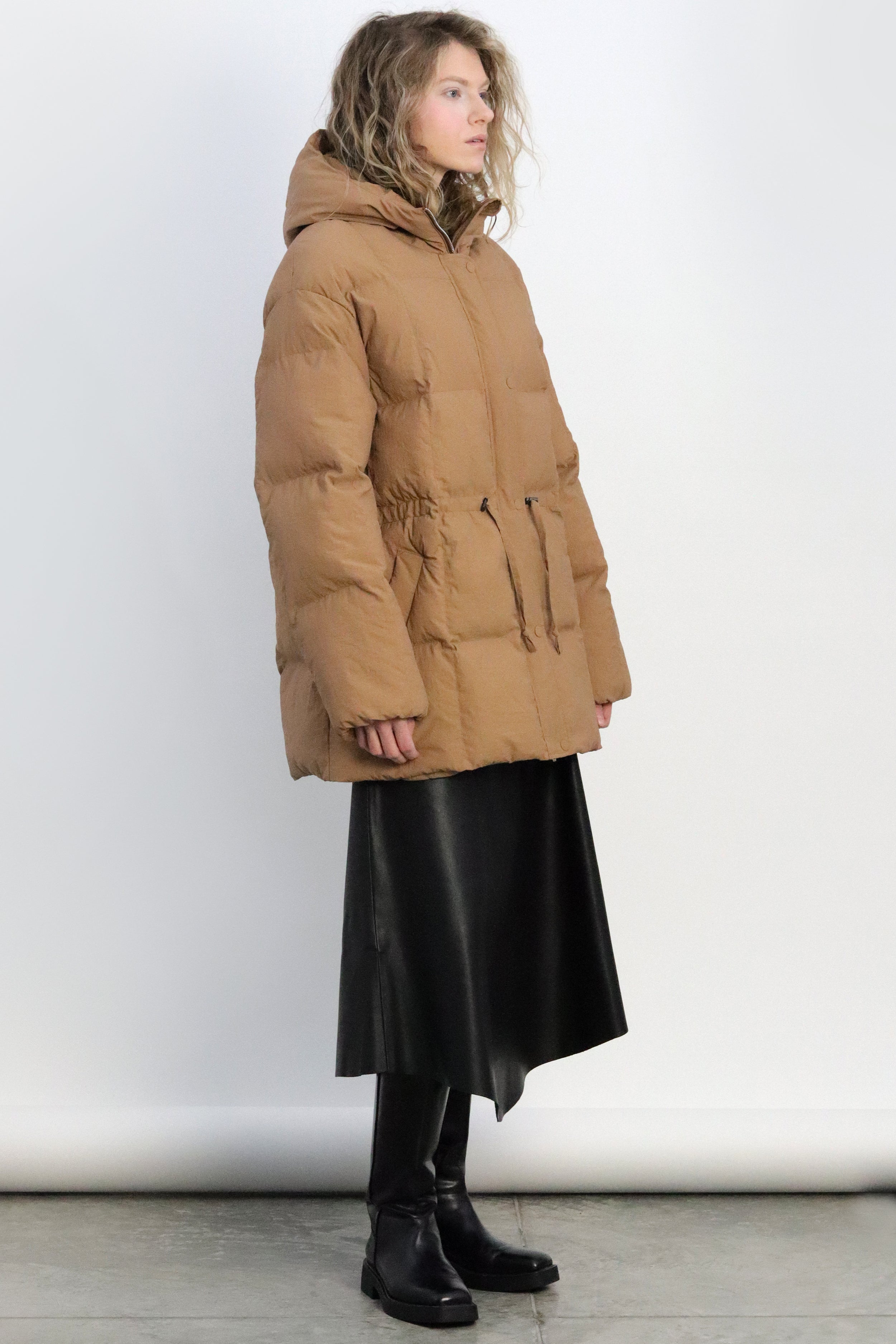 RONNE puffer jacket in sand