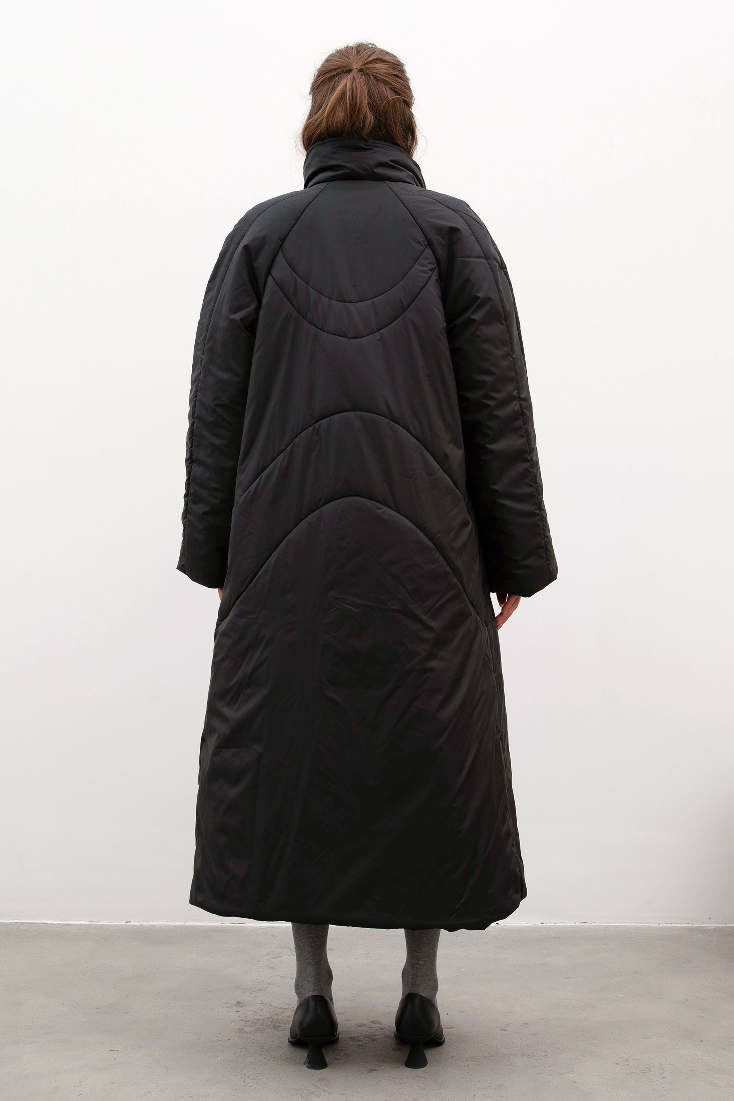 OSLO maxi coat in black