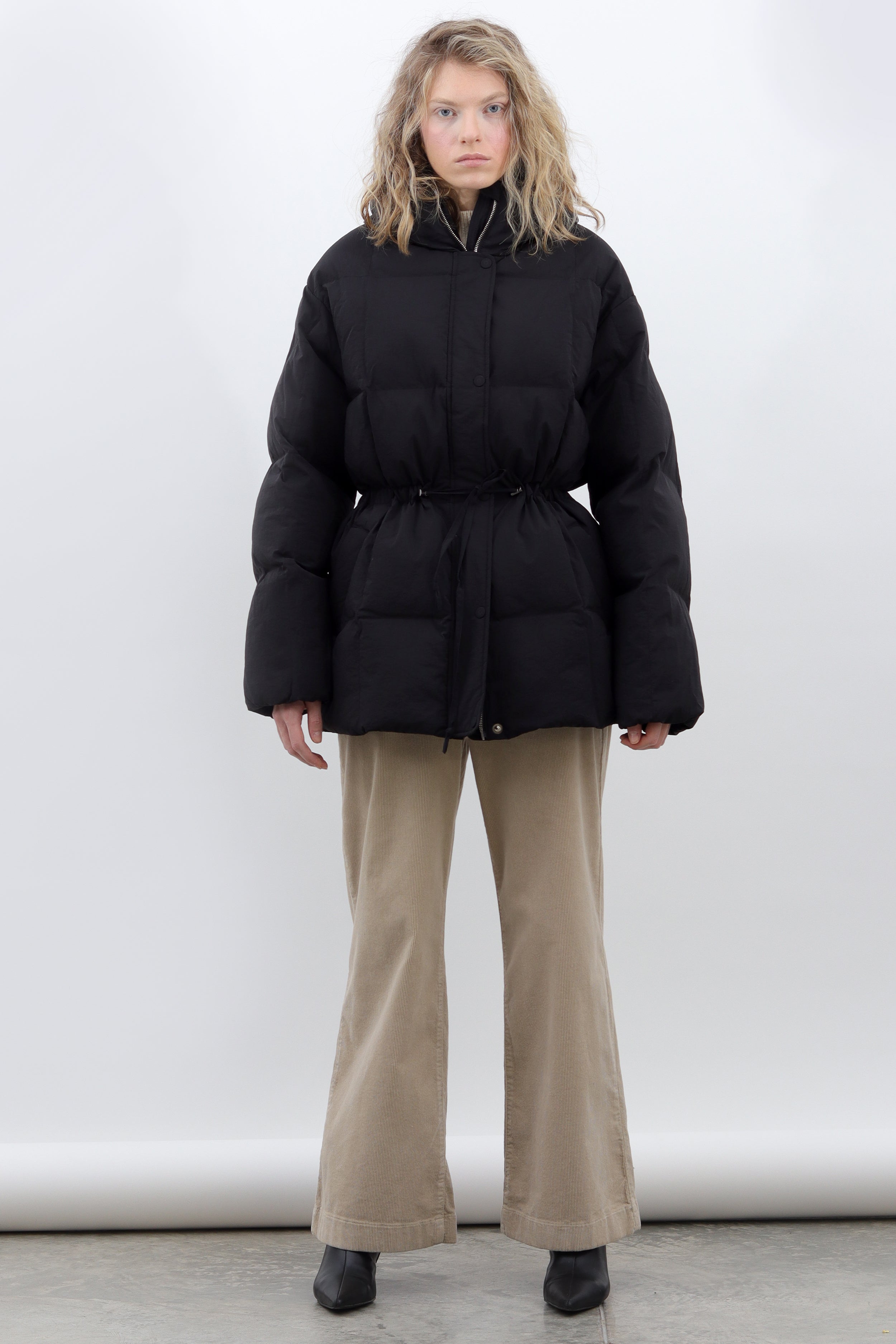 RONNE puffer jacket in black