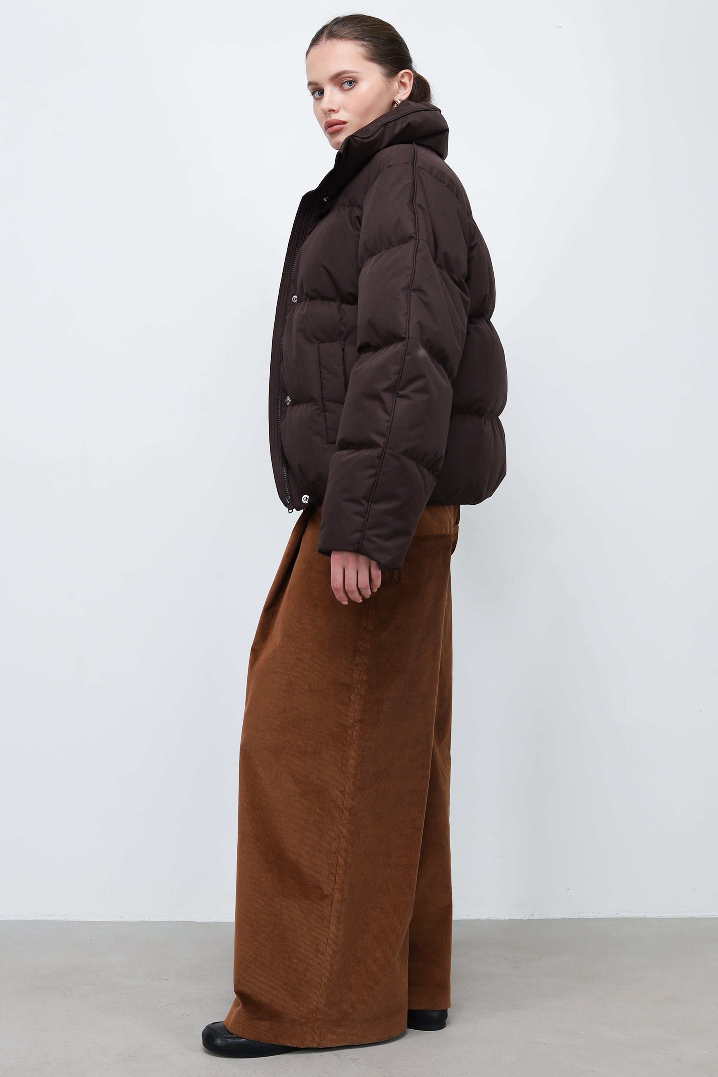 Пуховик VOSS / шоколадний