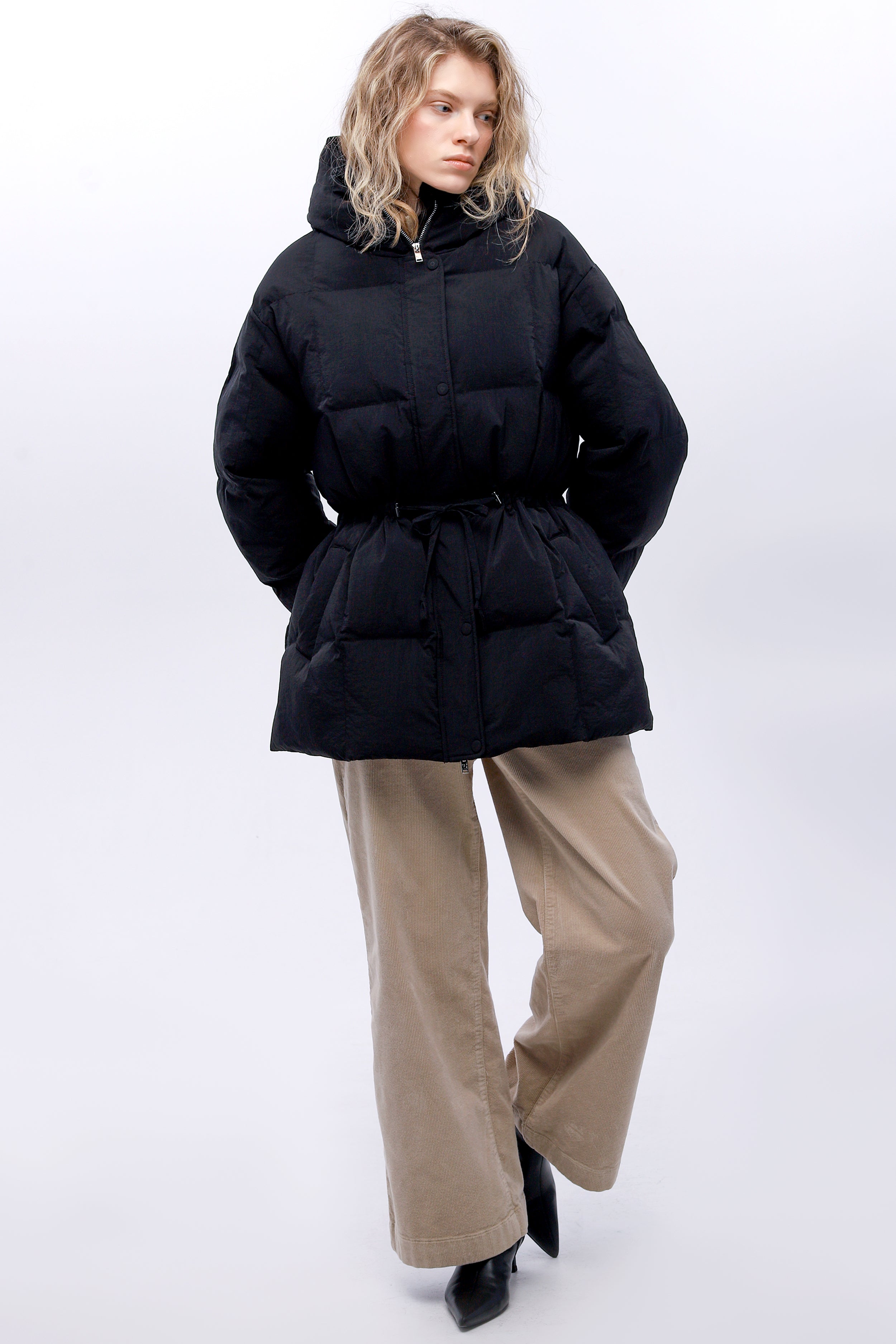 RONNE puffer jacket in black